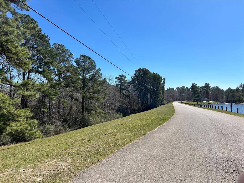 0 Royal Crk Road, Willis, TX 77303
