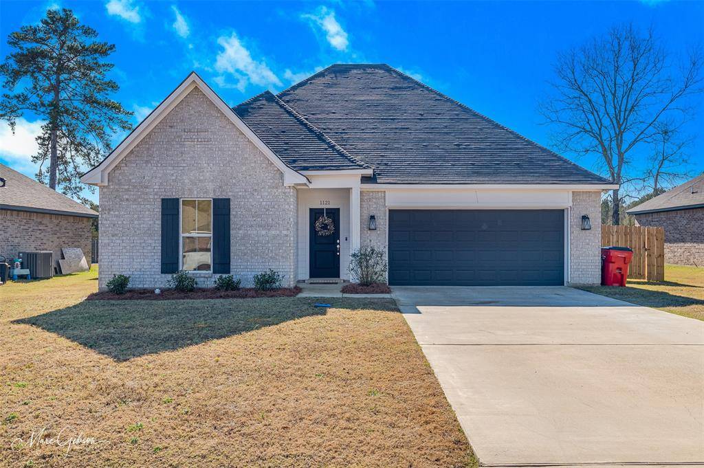 1121 Bayou Bay Court, Frierson, LA 71027