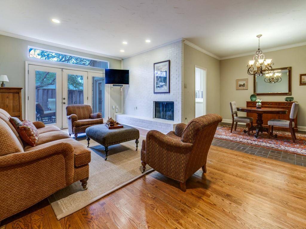 12275 Montego Plaza, Dallas, TX 75230