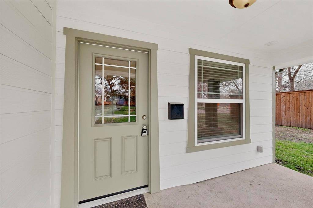 1306 Oak Street, Mckinney, TX 75069