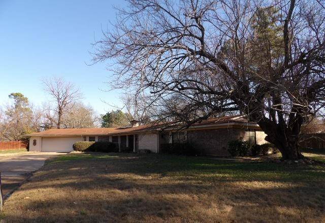 107 Nila Street, Mount Vernon, TX 75457