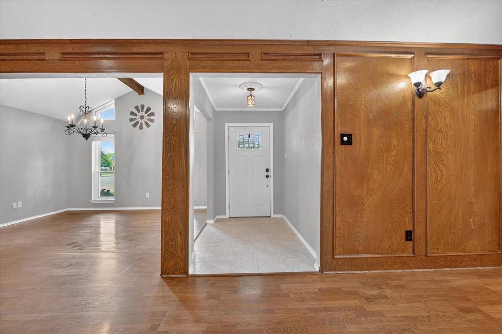 1000 Oxfordshire Drive, Carrollton, TX 75007