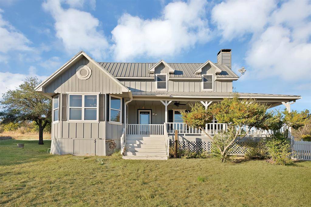 528 Mill Creek Court, Azle, TX 76020