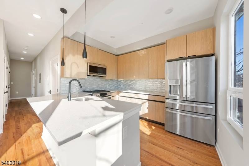 108 Fleming Ave #4, Newark City, NJ 07105