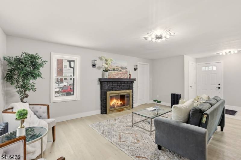 72 Lindsley Ave, Newark City, NJ 07106