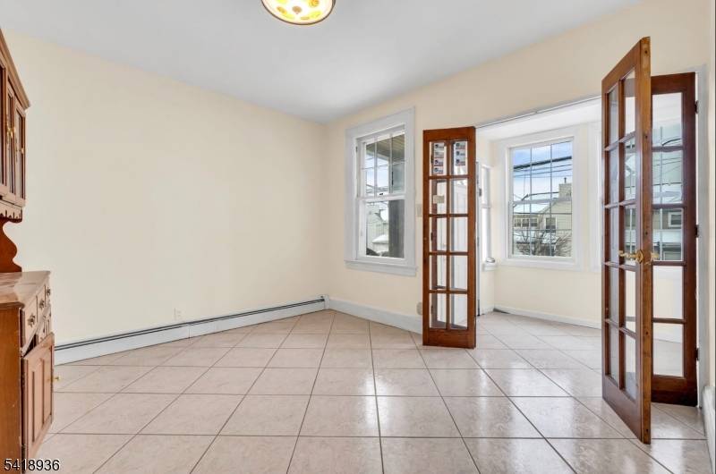 119 Clark Pl, Elizabeth City, NJ 07206