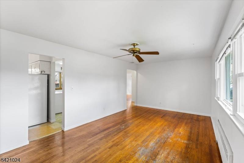 191 Lindley Ct, Andover Boro, NJ 07821