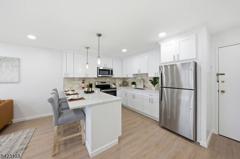 255 Tucker Ave #233, Union Twp., NJ 07083