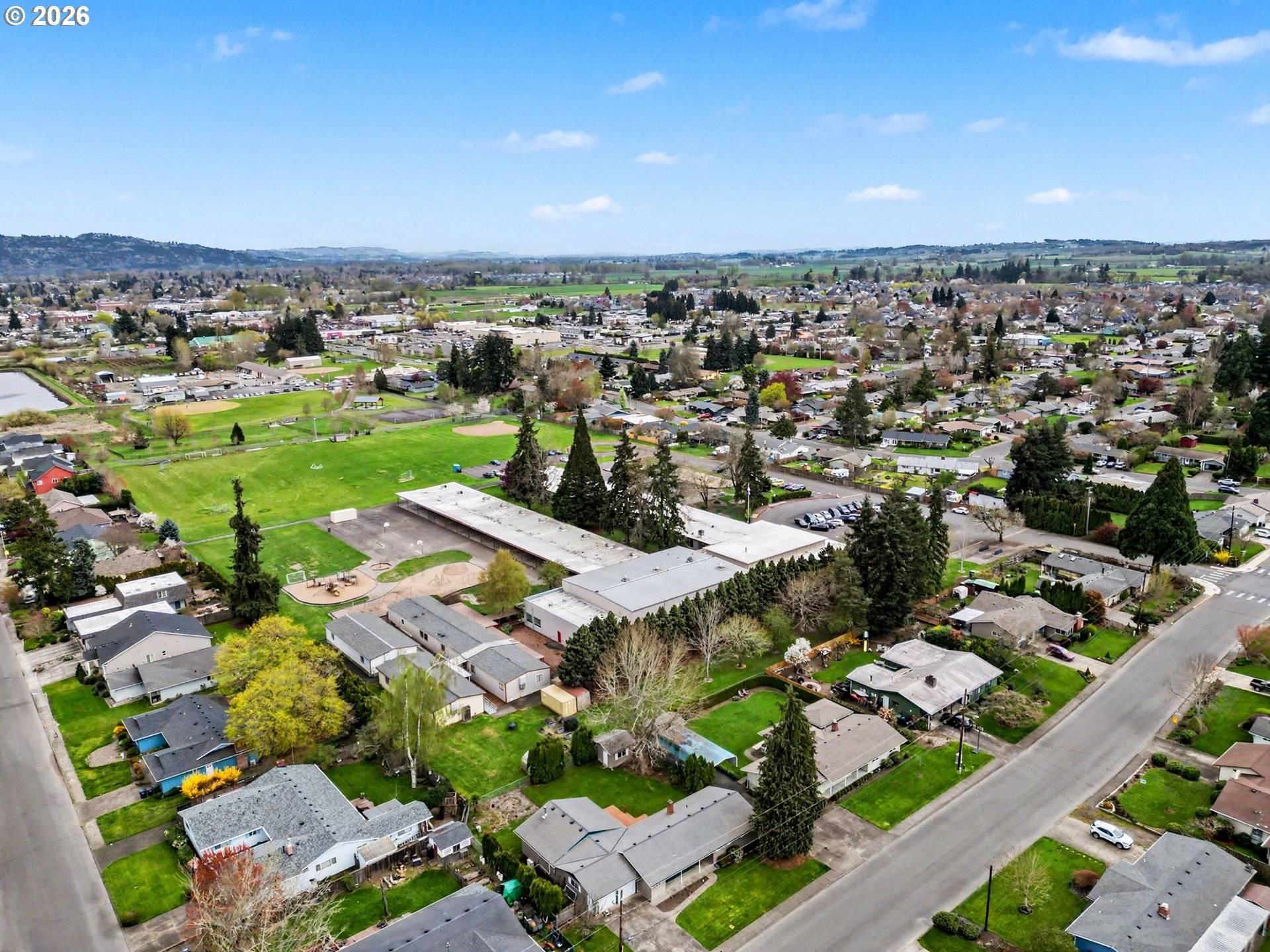 555 SACRE LN, Monmouth, OR 97361