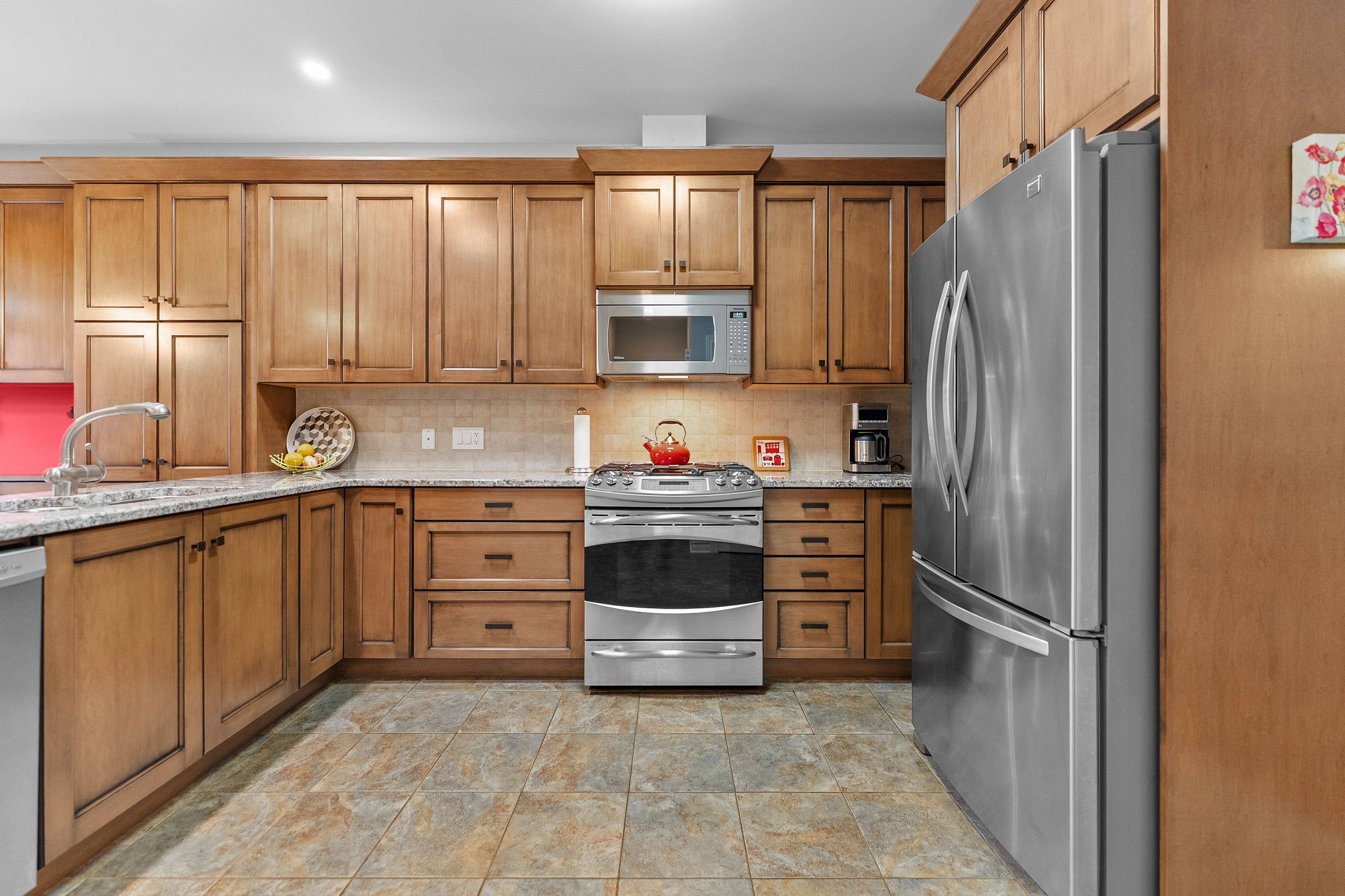 12 Royalty WAY, North Grenville, ON K0G 1J0