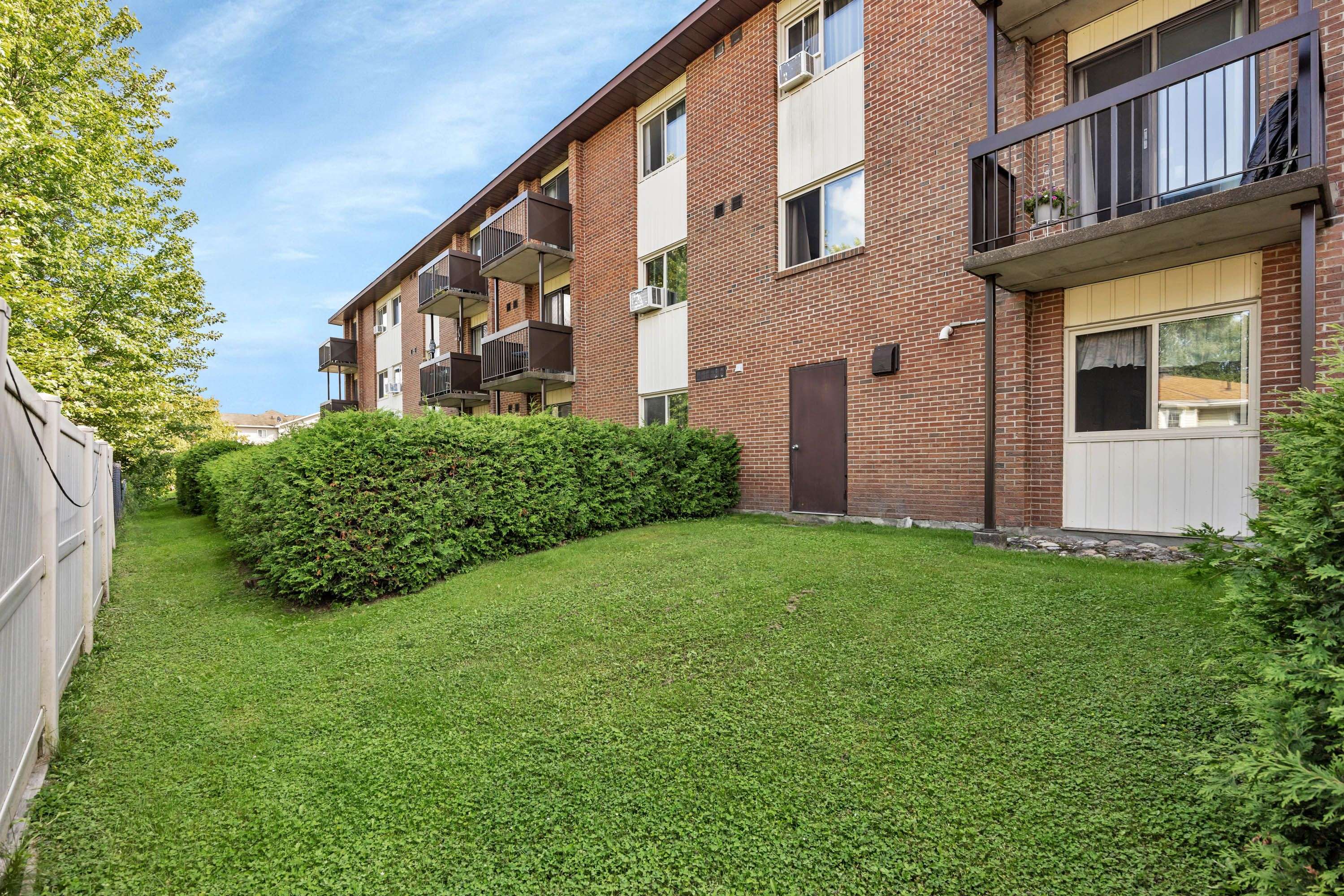 4 Robert ST, Arnprior, ON K7S 3N5