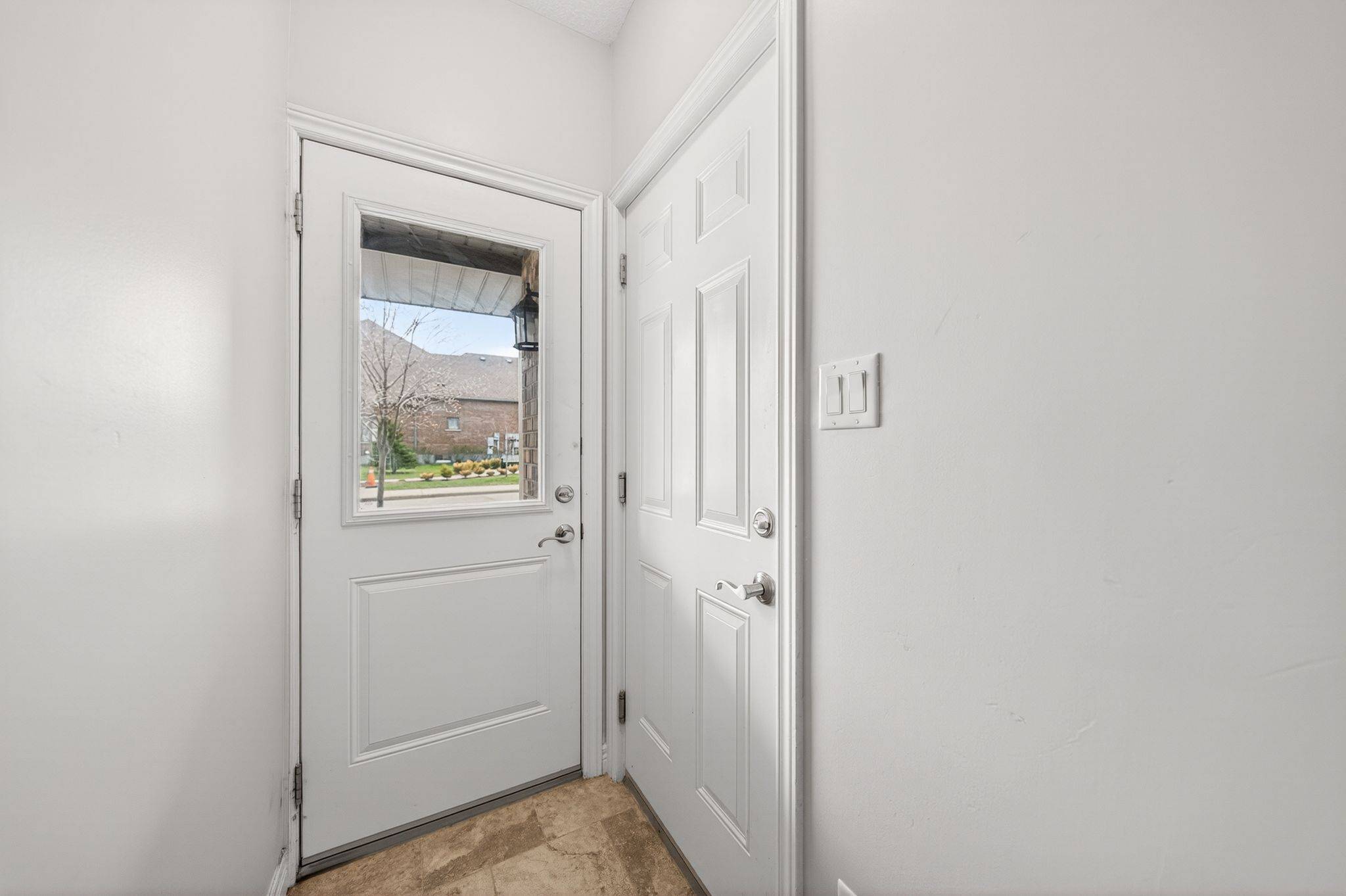 39 Kay CRES #12, Guelph, ON N1L 0N5