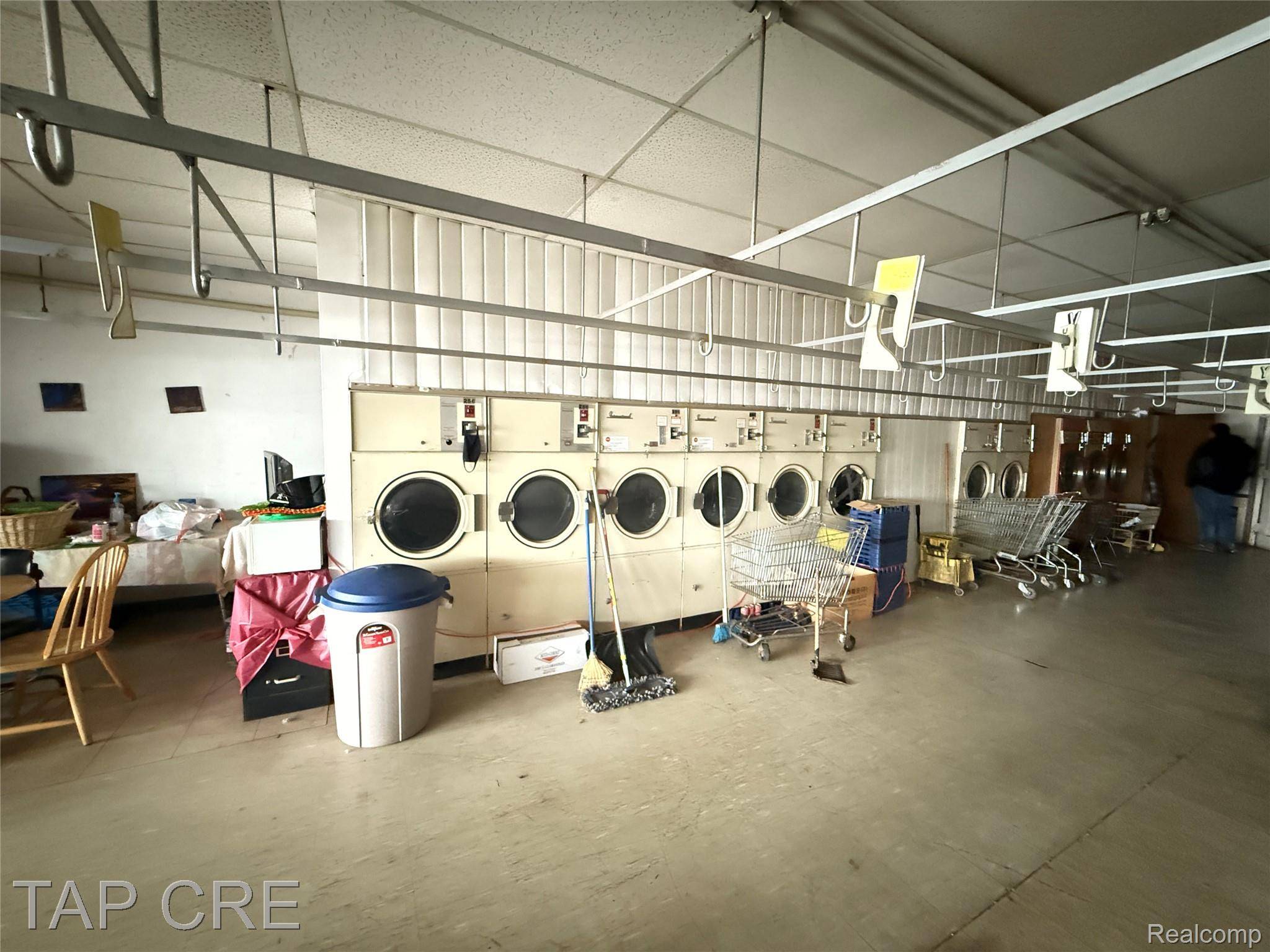 10810 W 7 Mile RD, Detroit, MI 48221