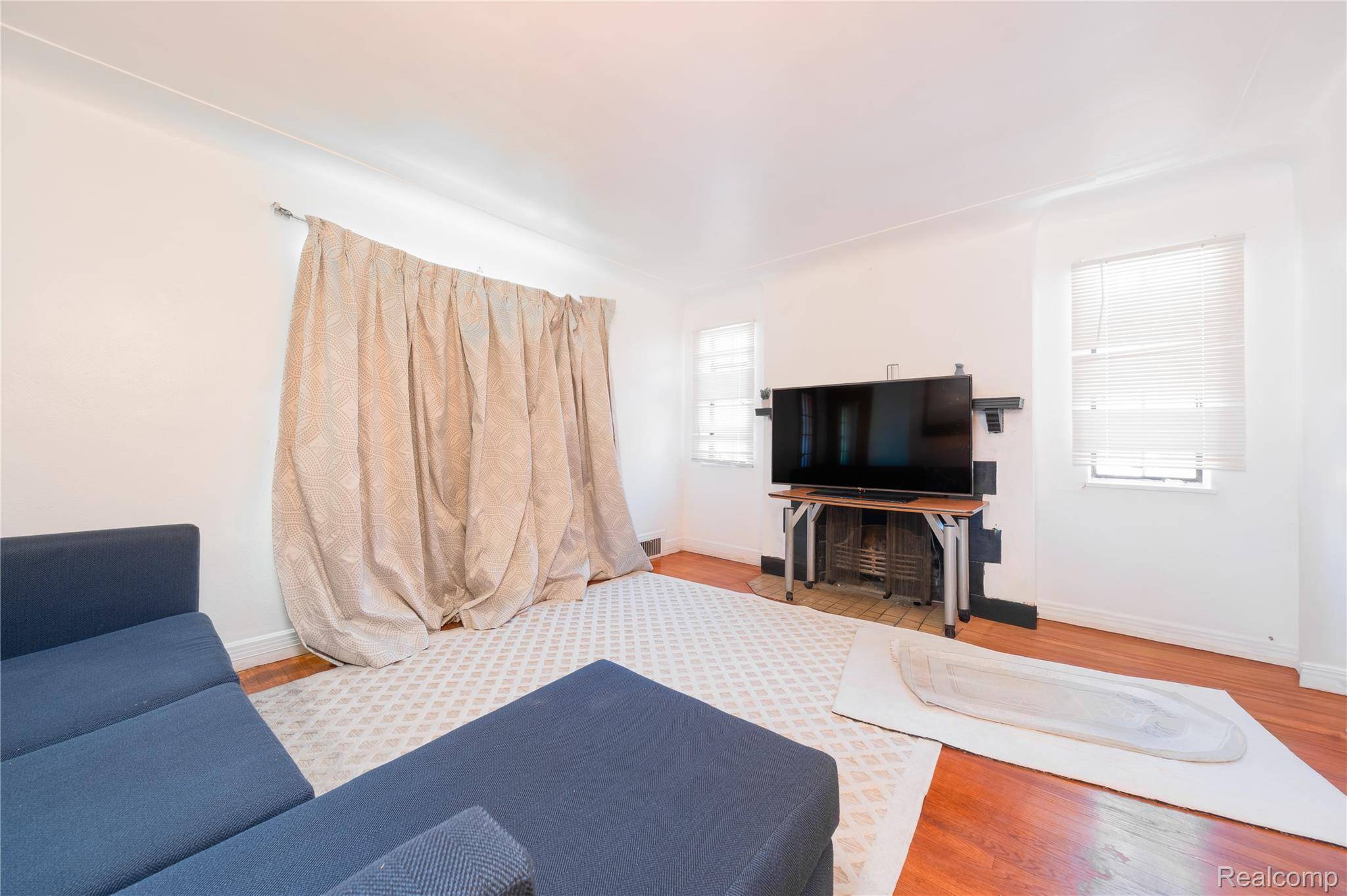 19970 Stratford RD, Detroit, MI 48221