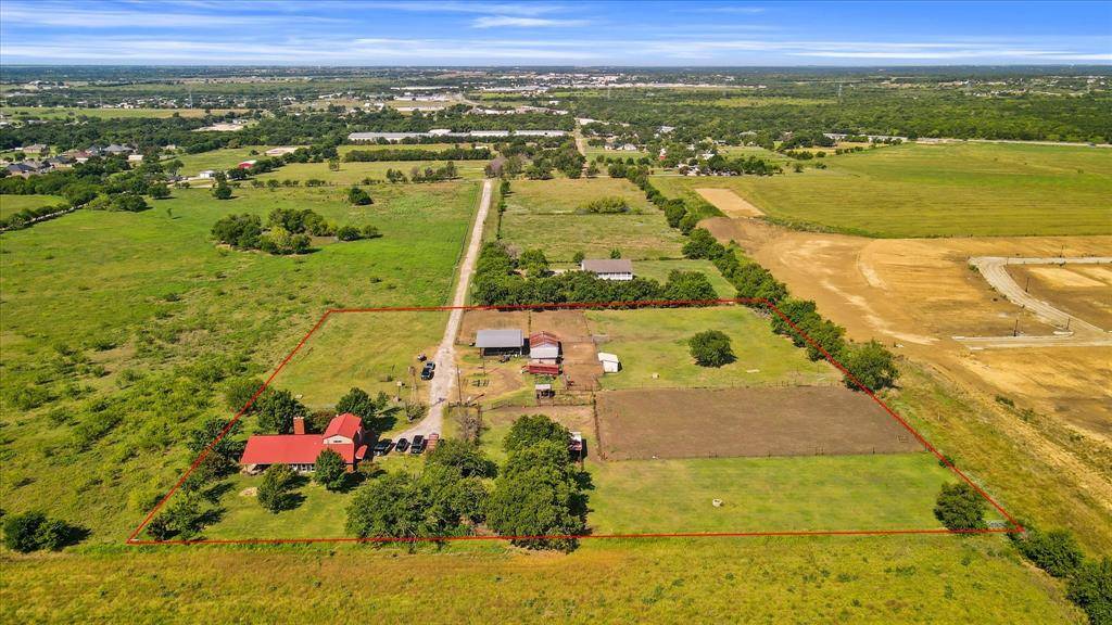 2507C Howell Drive, Mansfield, TX 76084