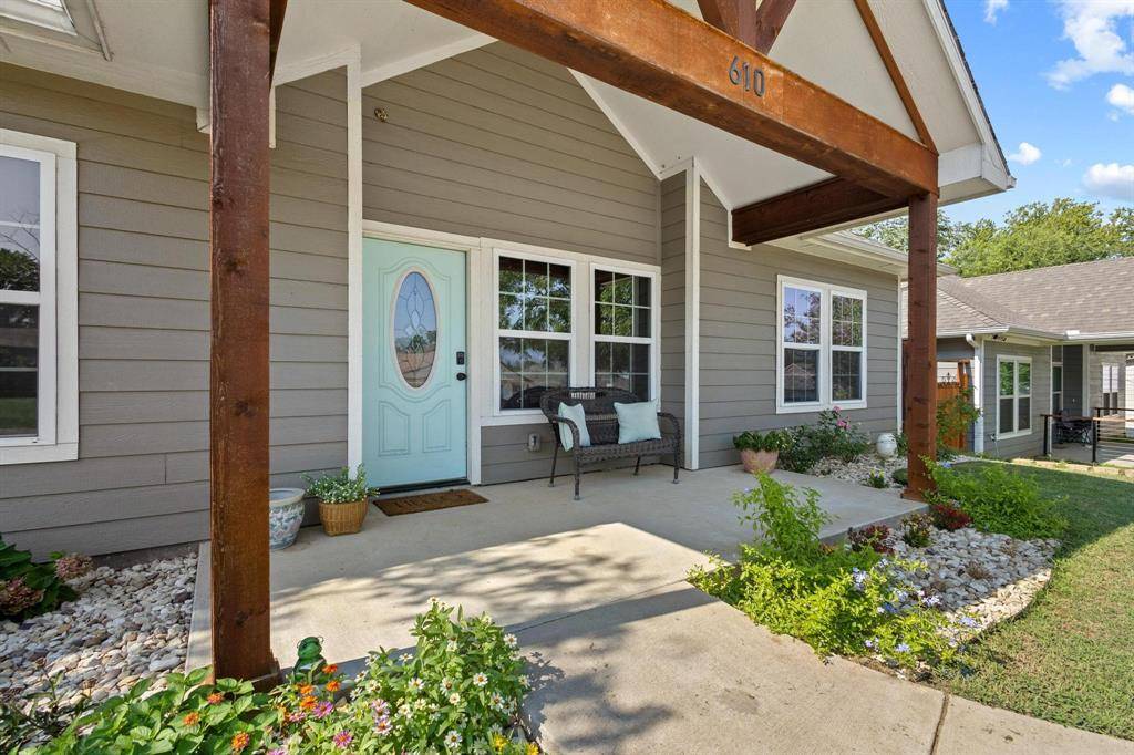 610 W Elm Street, Denison, TX 75020