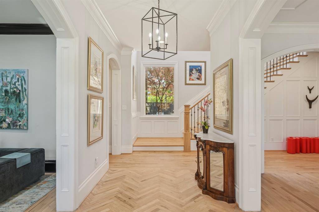 7820 Bryn Mawr Drive, Dallas, TX 75225