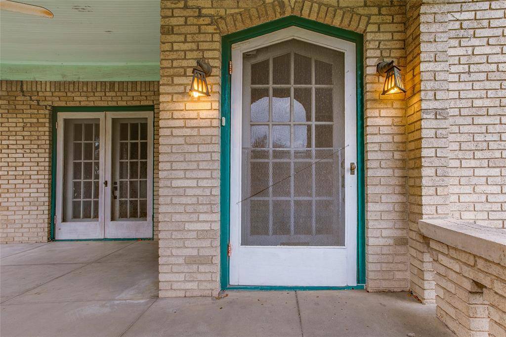 123 N Rosemont Avenue, Dallas, TX 75208
