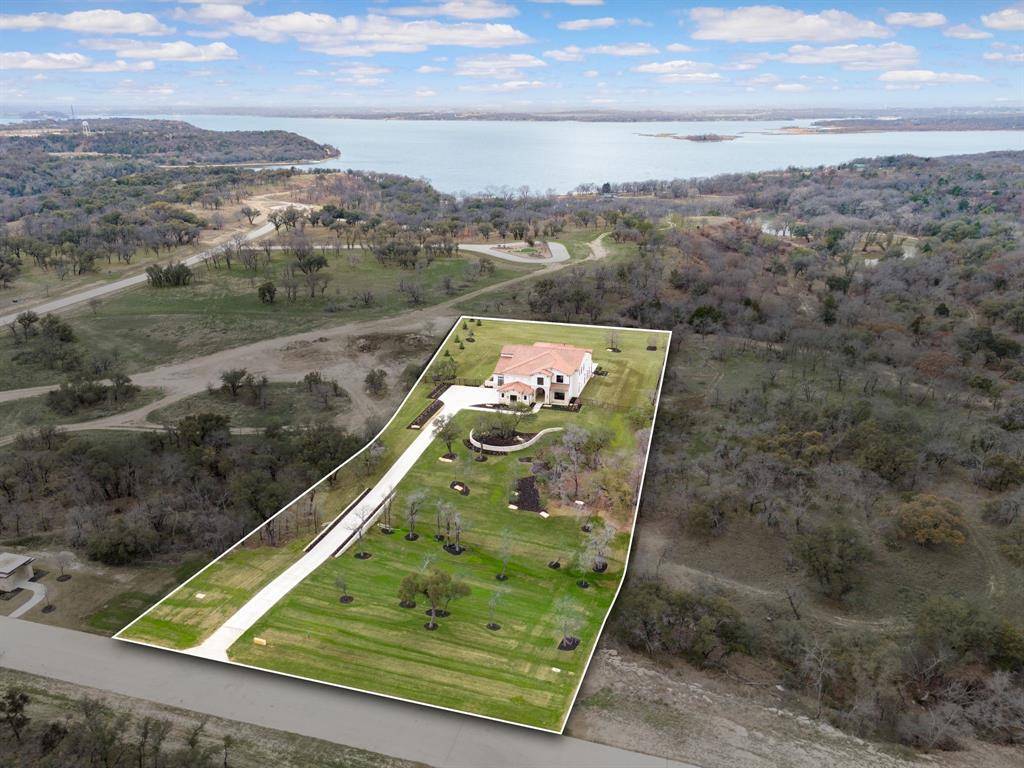 10621 Arrowhead Point Drive, Fort Worth, TX 76179