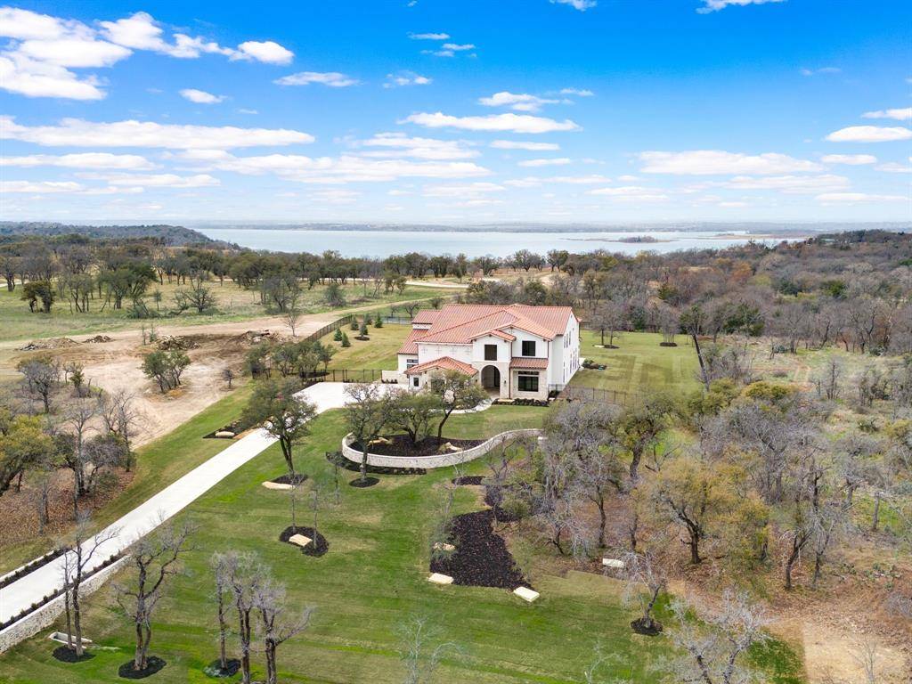 10621 Arrowhead Point Drive, Fort Worth, TX 76179