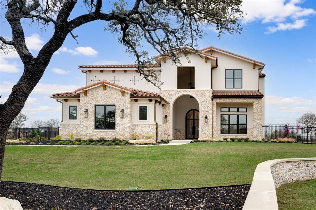 10621 Arrowhead Point Drive, Fort Worth, TX 76179