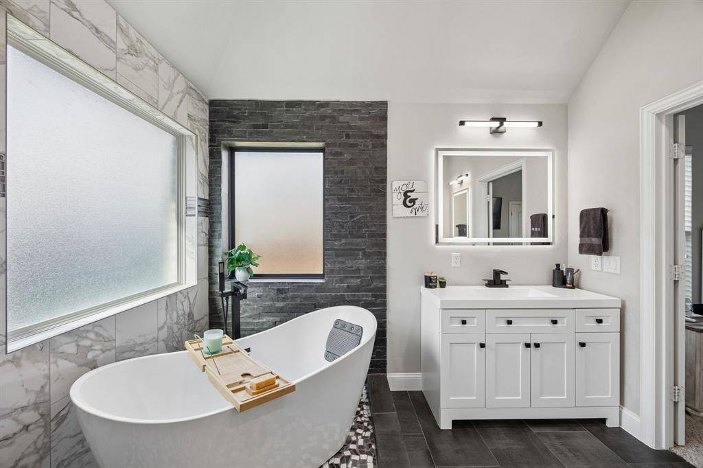 4407 Milrany Lane, Melissa, TX 75454