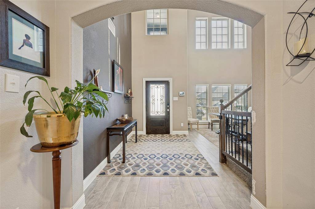 10920 Canyon Mine Drive, Aubrey, TX 76227