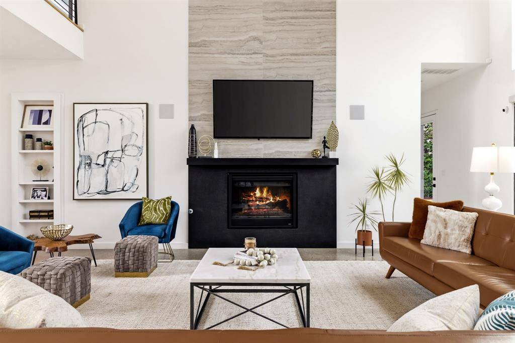 9360 Lakemont Drive, Dallas, TX 75220