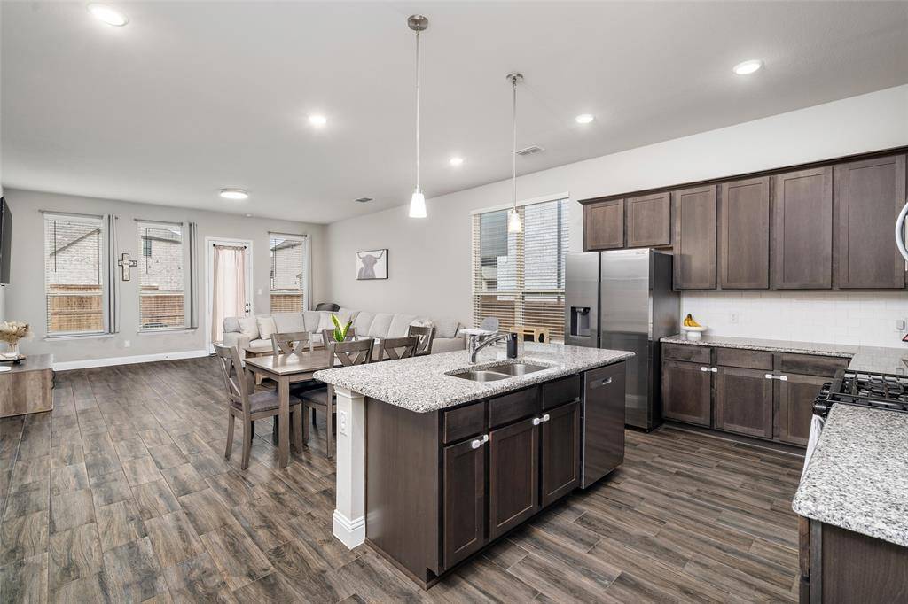 1213 Beach Boulevard, Sherman, TX 75090