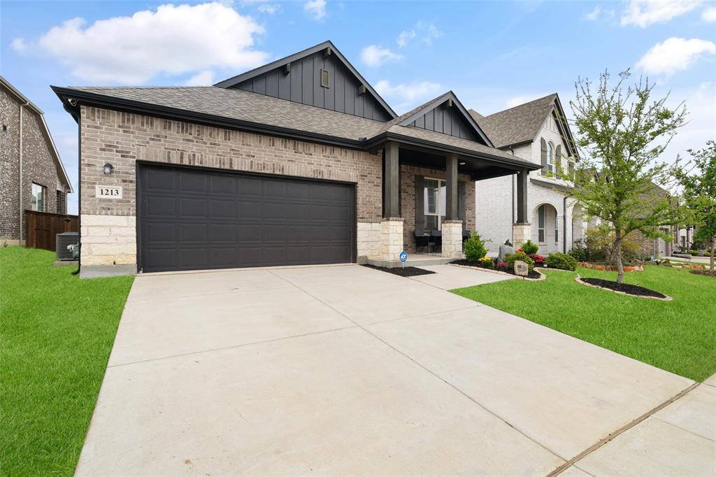 1213 Beach Boulevard, Sherman, TX 75090