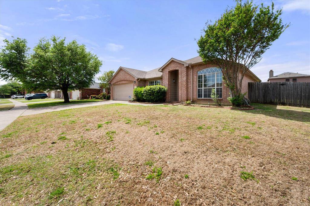 1 Boltes Court, Mansfield, TX 76063