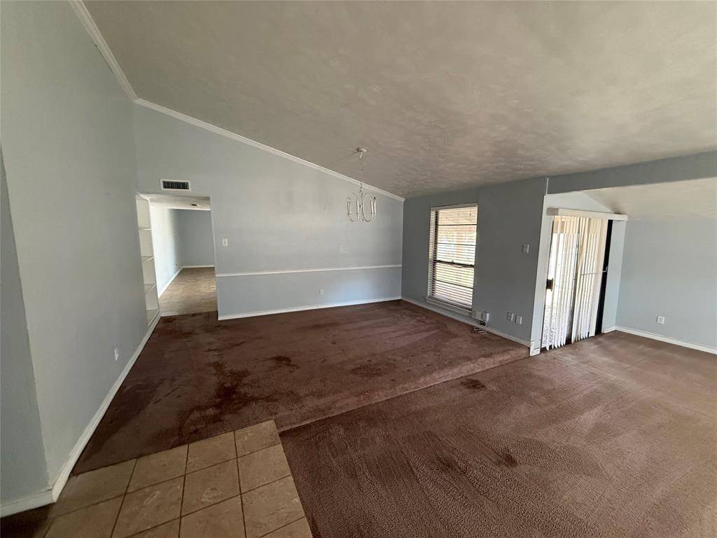 3225 Collins Boulevard, Garland, TX 75044