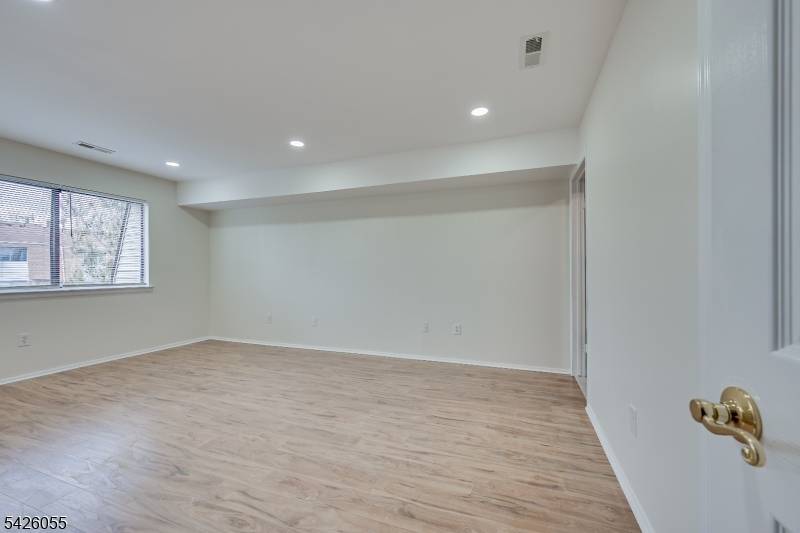 1314 Edison Glen Ter, Edison Twp., NJ 08837