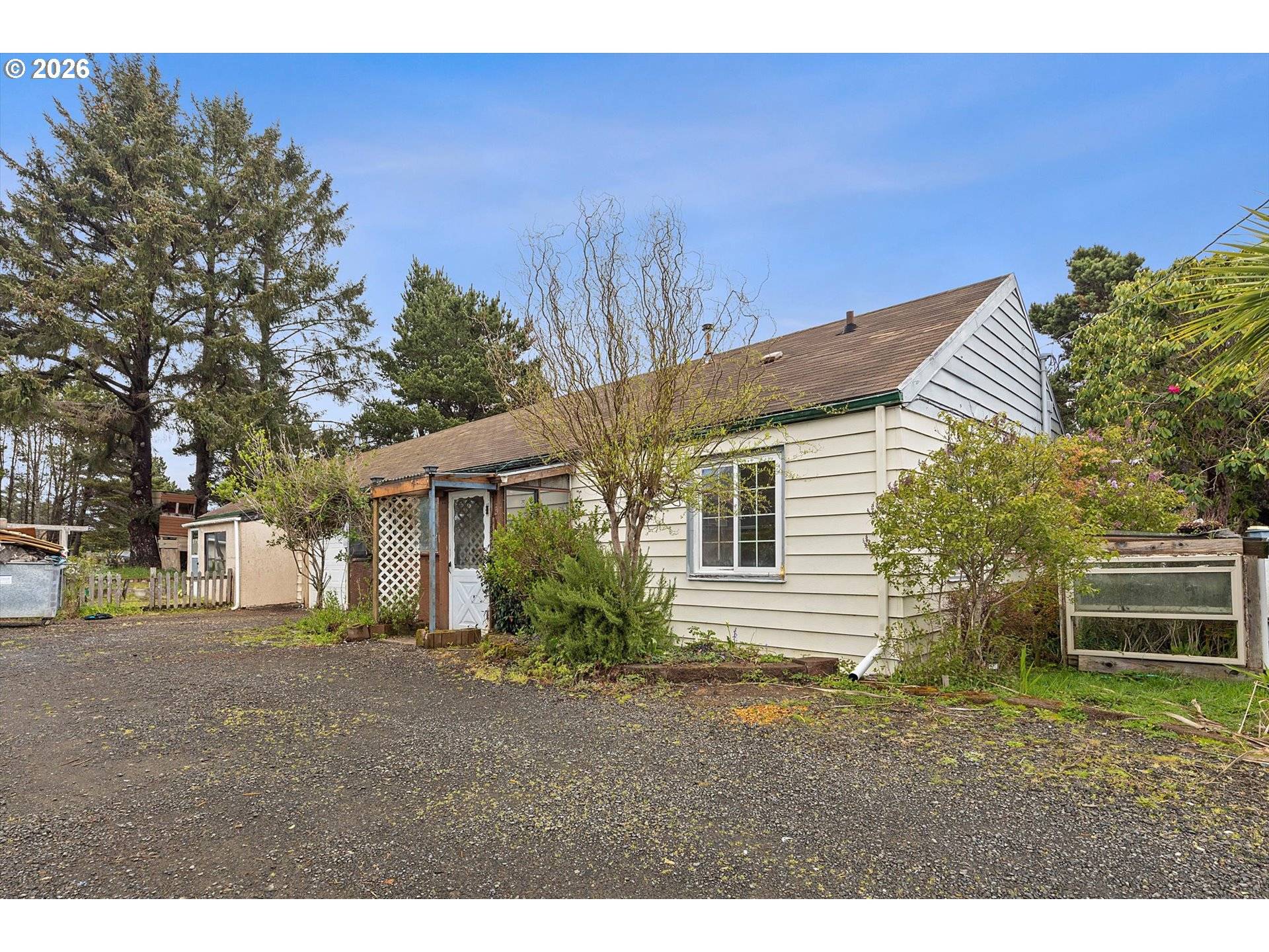 1035 SW 15TH ST, Lincoln City, OR 97367