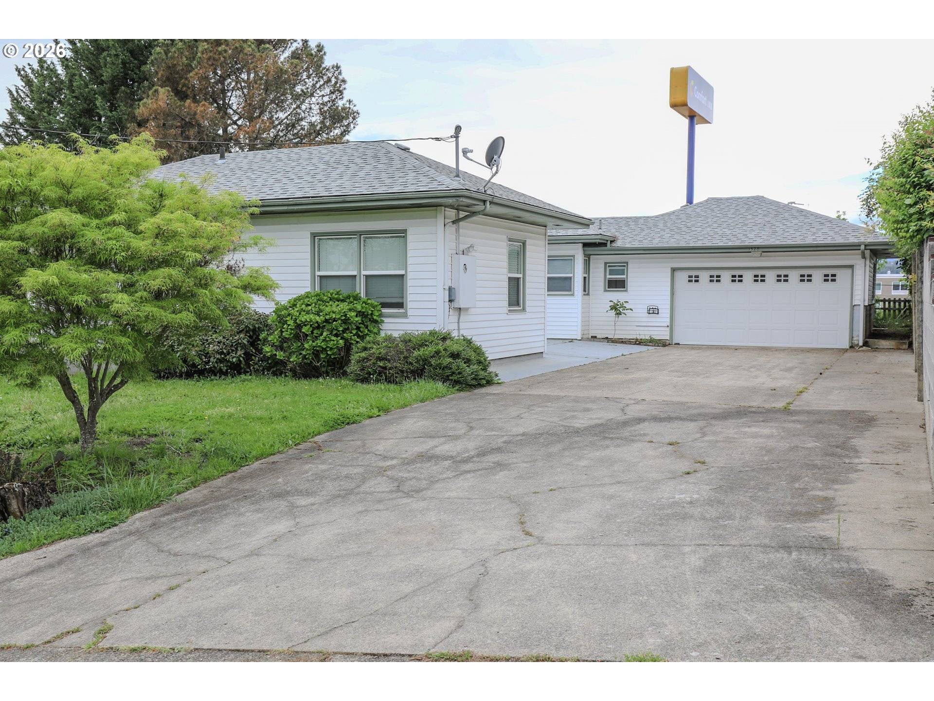 1528 NW EDEN ST, Roseburg, OR 97470