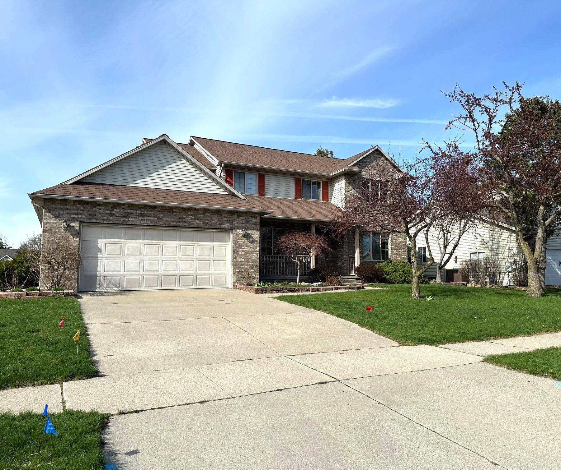 1511 Eastpointe DR, Mtpleasantcity_isabella, MI 48858