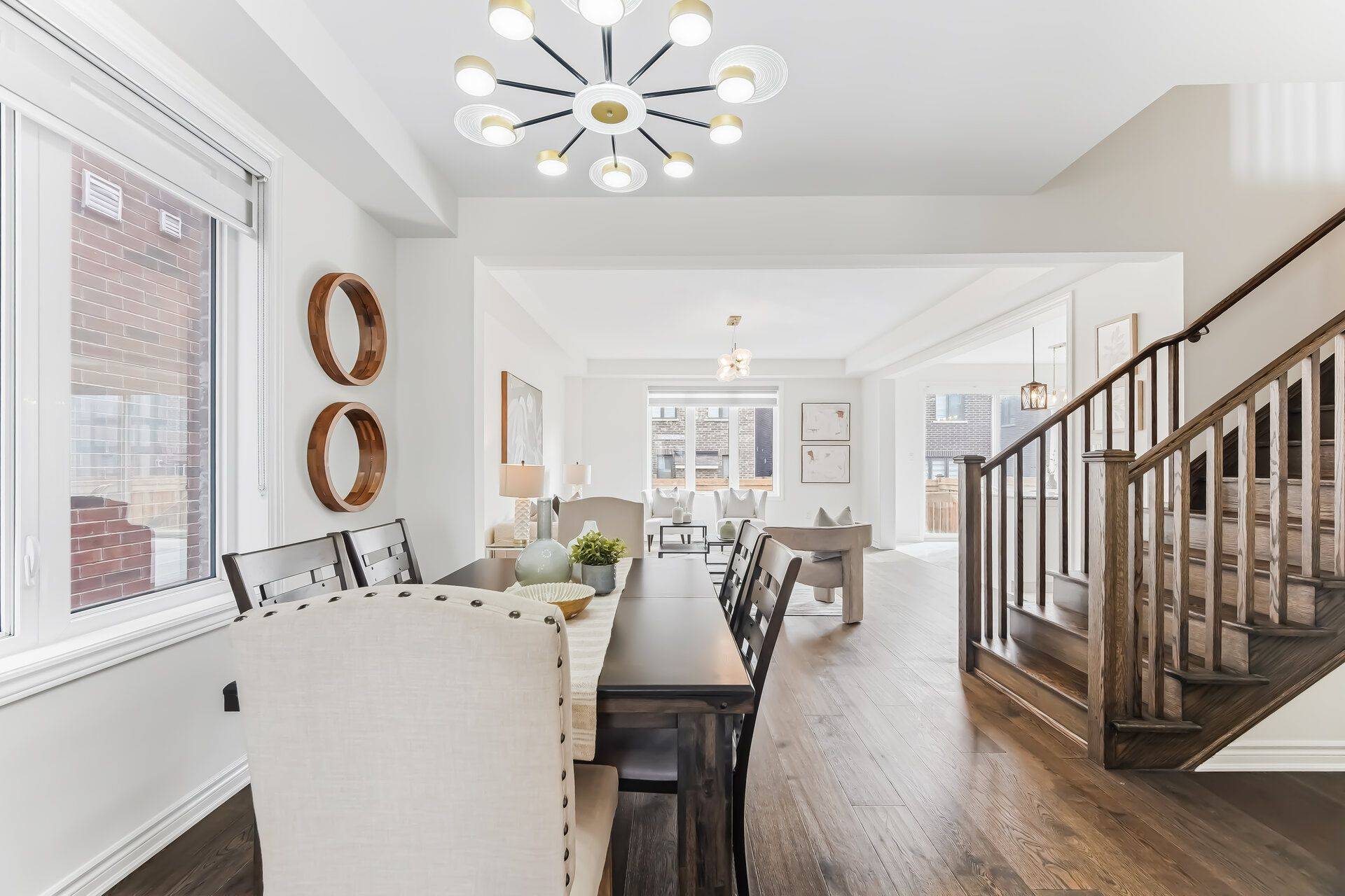 11 Cisco DR, Whitby, ON L1P 0M2