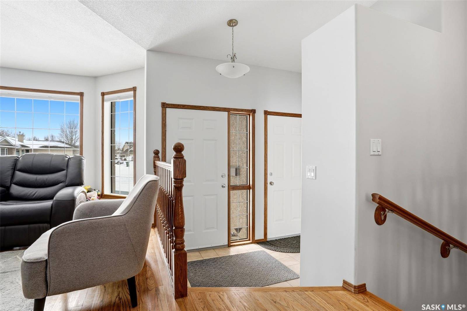 2358 MCGREGOR PLACE, Regina, SK S4V 2Y4