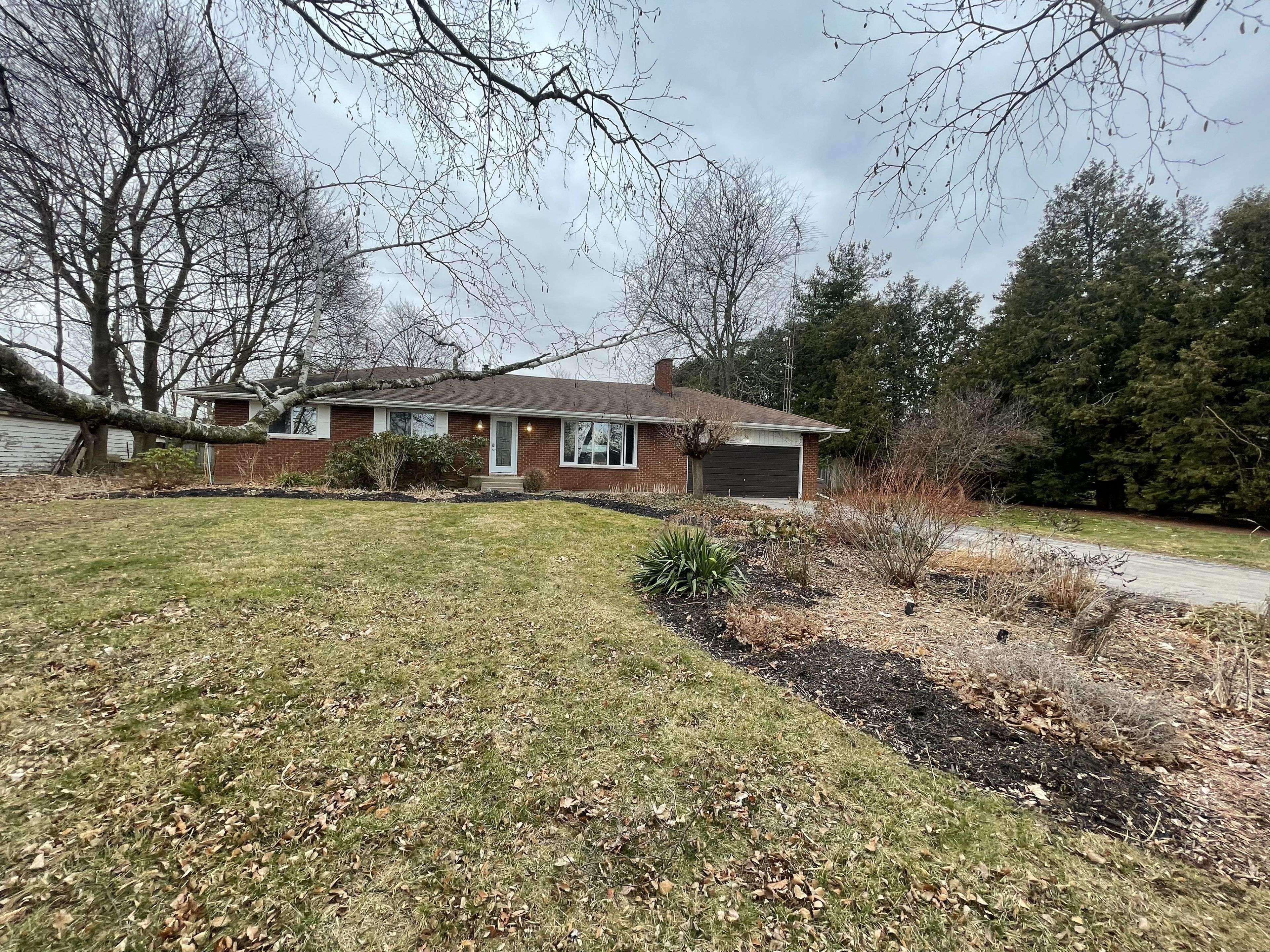 10208 Tenth Line, Halton Hills, ON L0P 1K0