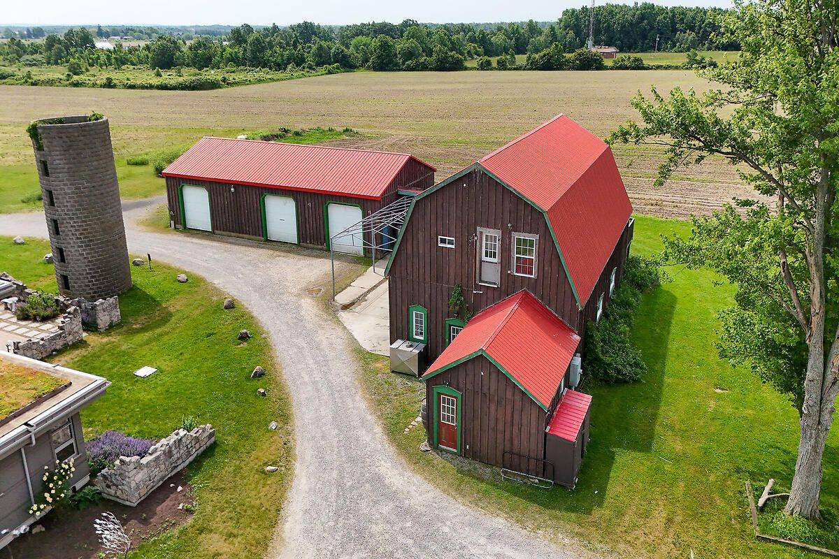 3749 Walker RD, Lincoln, ON L0R 1B2