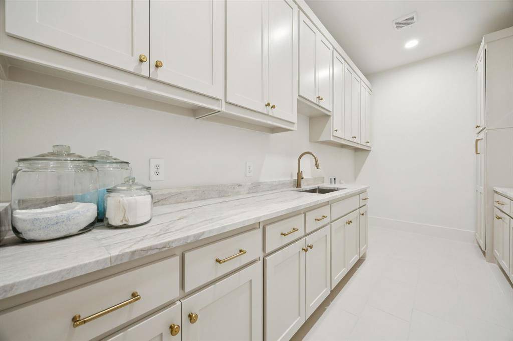 1117 Keller Springs Avenue, Keller, TX 76248