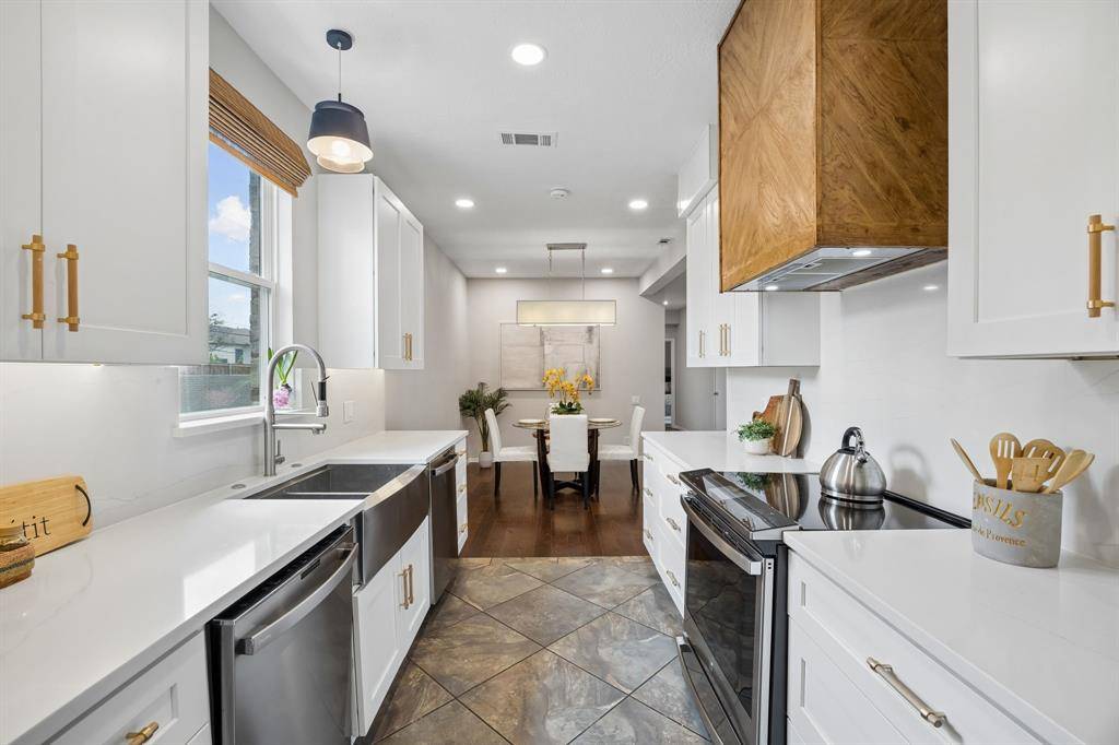 12447 Montego Plaza, Dallas, TX 75230