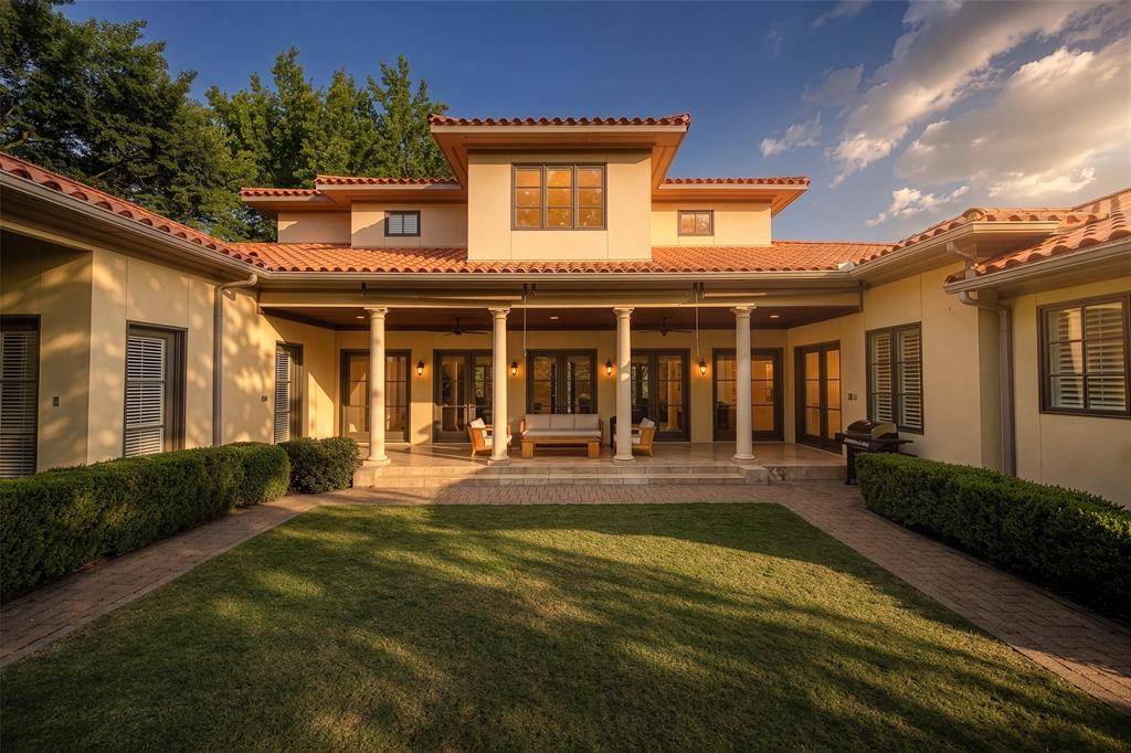 504 Byron Court, Irving, TX 75038