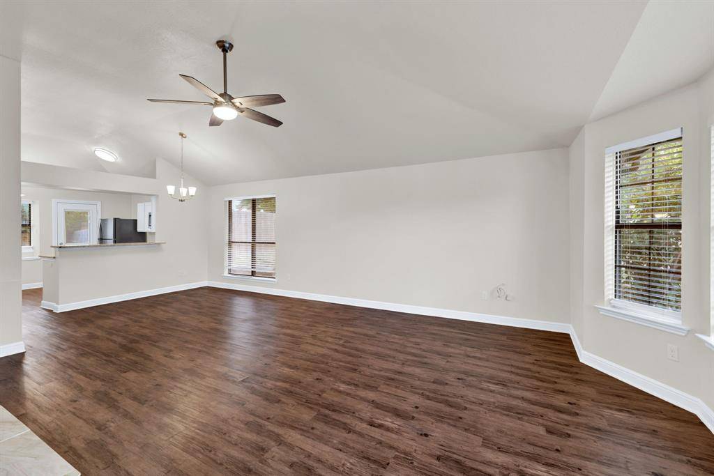 2416 Oakmont Drive, Bedford, TX 76022