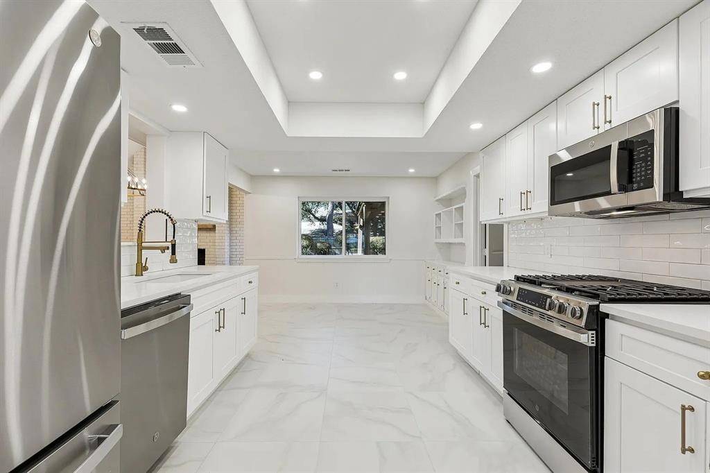 1704 Venetian Circle, Arlington, TX 76013