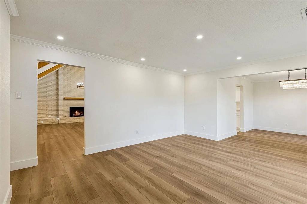 1704 Venetian Circle, Arlington, TX 76013