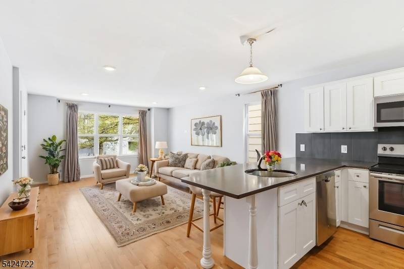 262 2Nd Ave, Newark City, NJ 07107