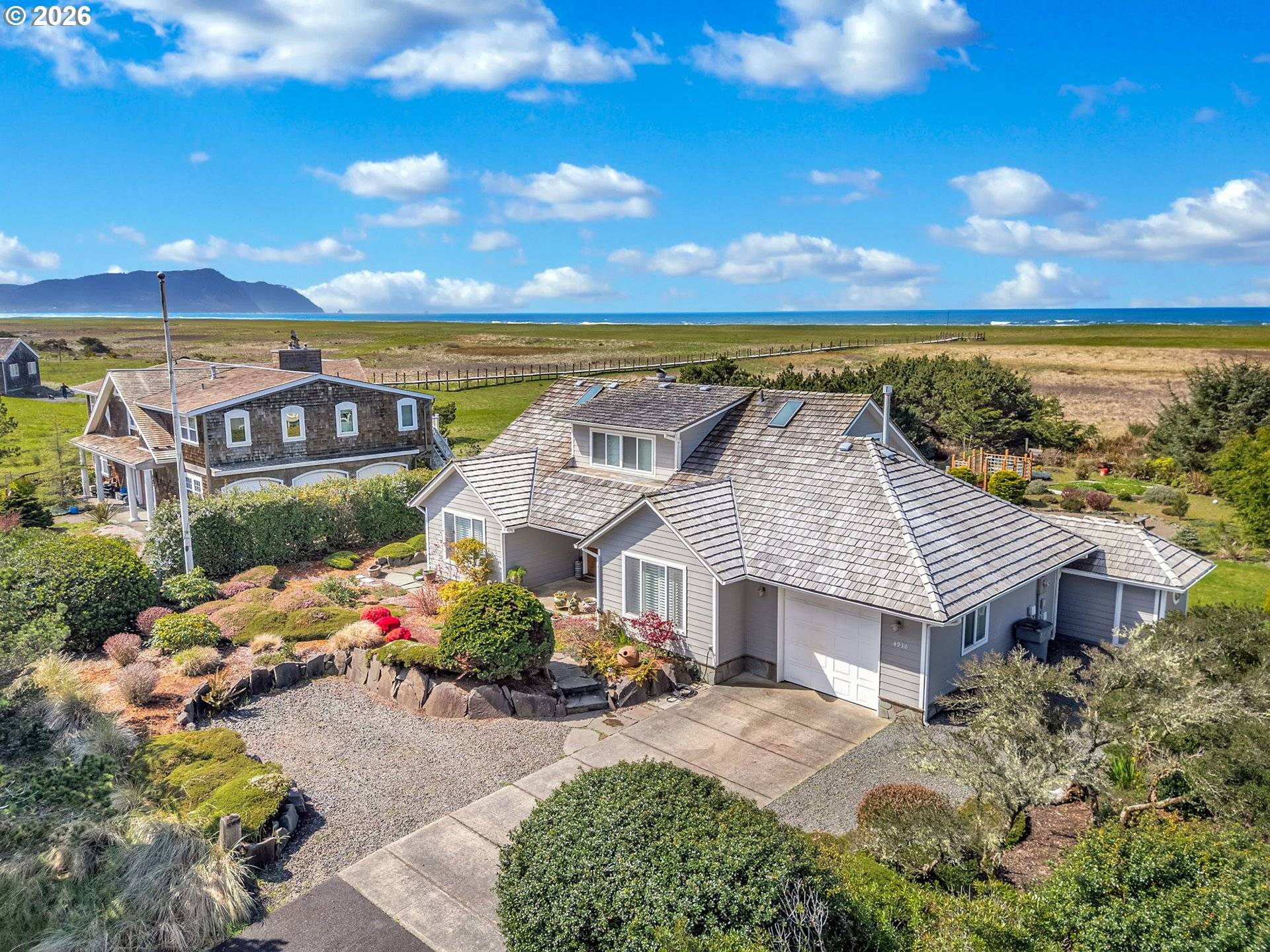 4930 FAIRWAY AVE, Gearhart, OR 97138
