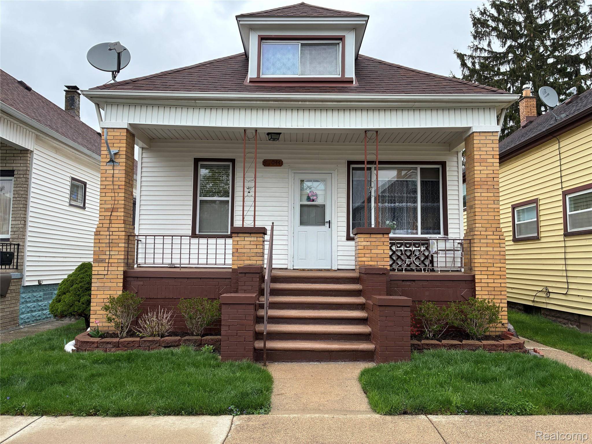 12044 Sobieski ST, Hamtramckcity_wayne, MI 48212