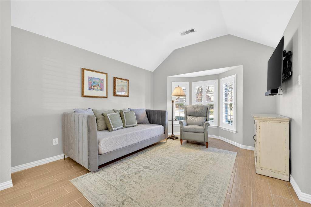 4012 Kenwood Drive, Flower Mound, TX 75022